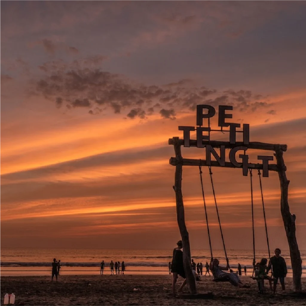 Google Maps. 2019. "Pantai Petitenget." https://maps.app.goo.gl/UBNj31kcfbMPg7aY9
Best Sunset in Seminyak: Petitenget Beach